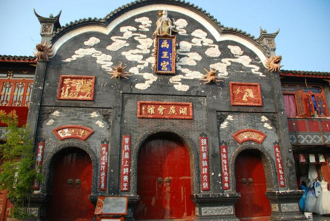 女的28岁感觉自己什么都没有没车没房没男朋友，一事无成？游戏画面